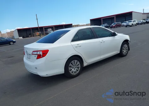 2014 Toyota Camry Le from USA, damaged, VIN 4T1BF1FK3EU748324
